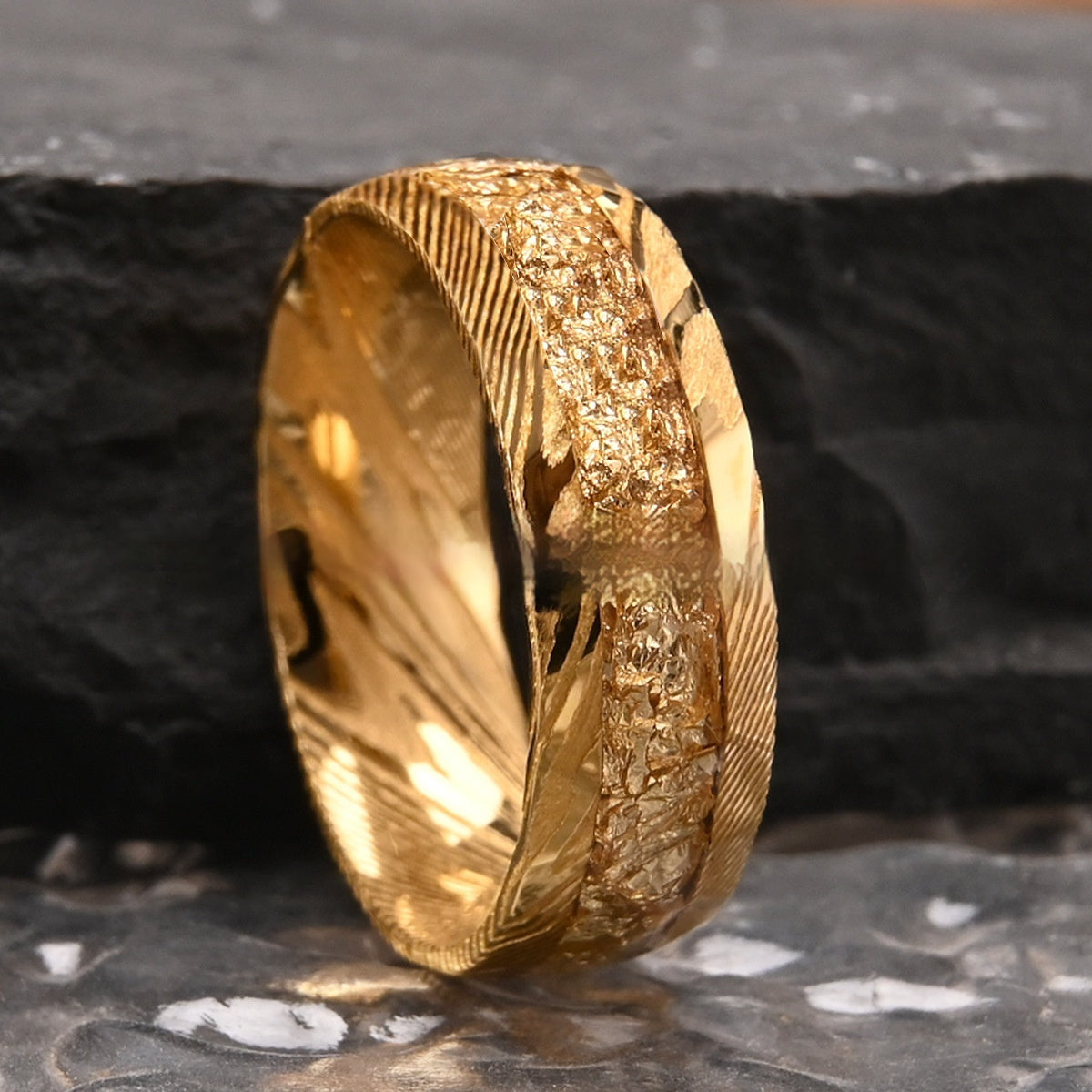 Luxury Damascus Steel Gold Foil Inlaid Ring – Men’s Statement Jewelry