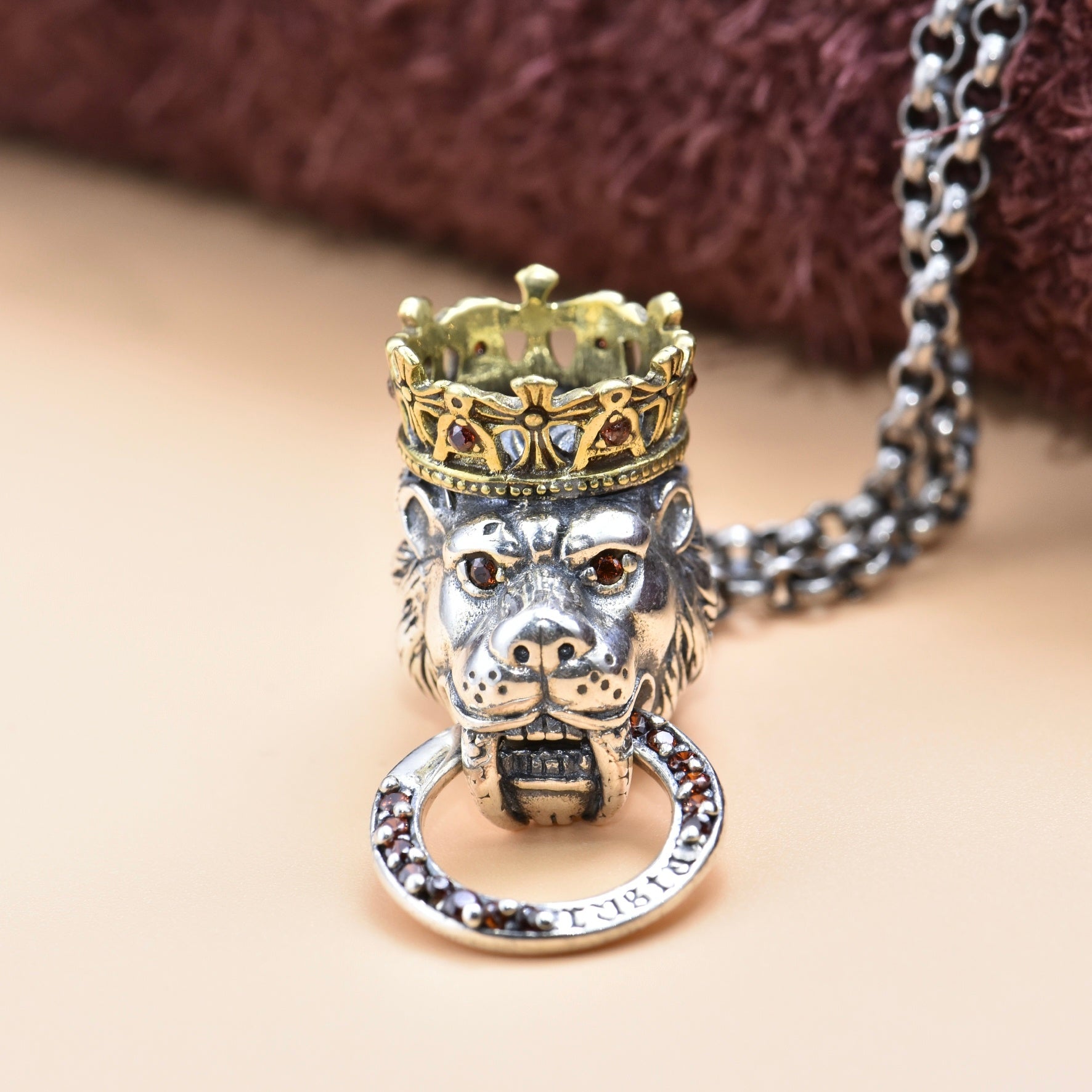 King’s Lion Pendant – 925 Silver Crown Necklace for Men | T&P Men’s Vault