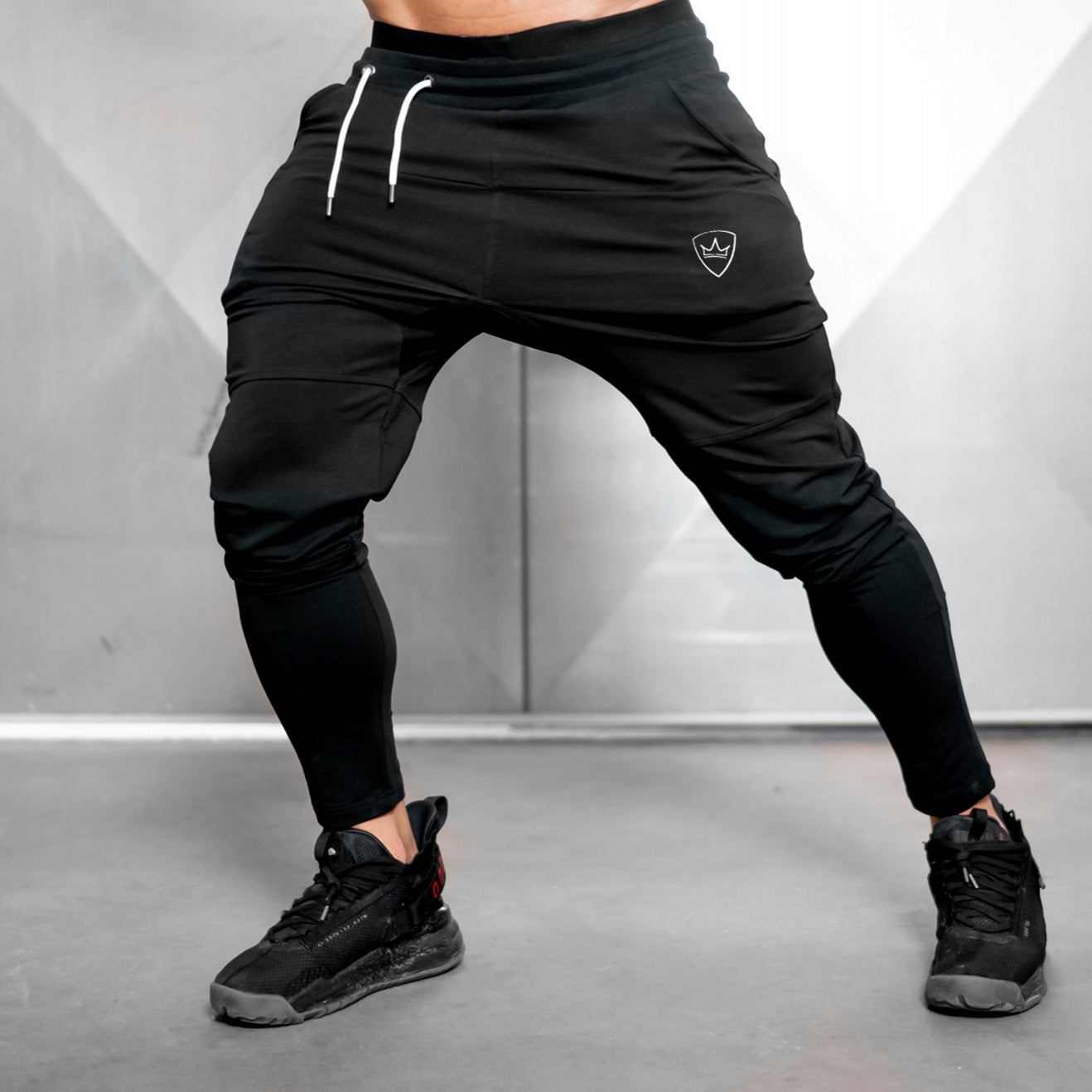 T&P FlexMotion Tapered Joggers | Slim-Fit Men’s Active Pants