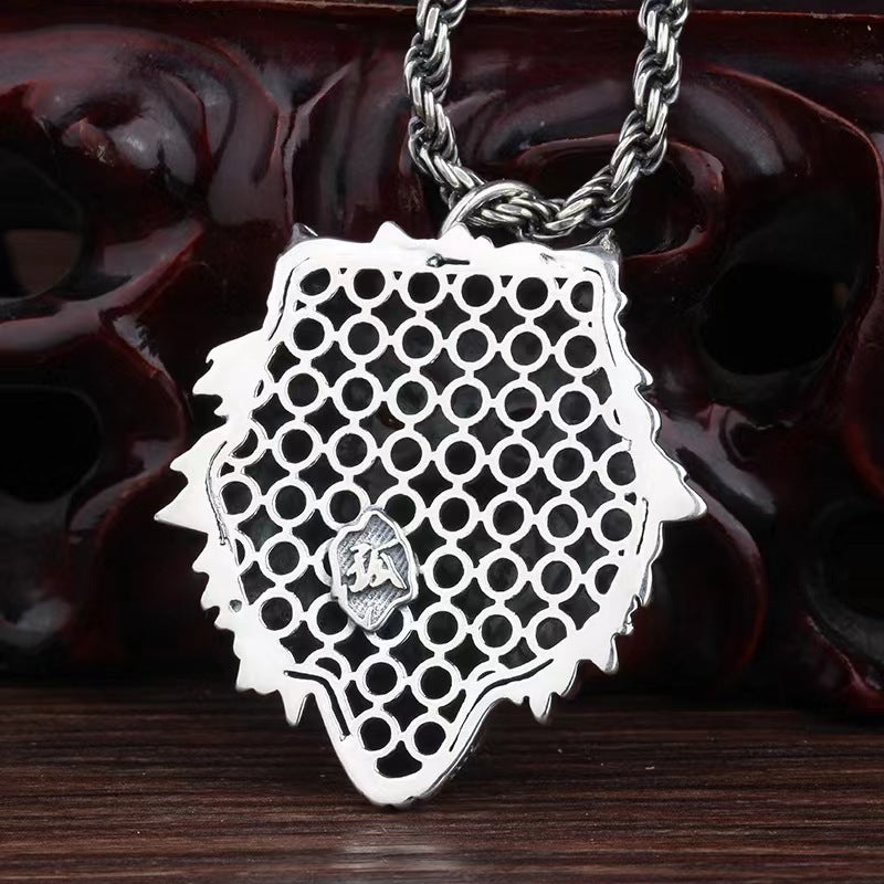 925 Silver Wolf Pendant – Symbol of Strength & Freedom for Men | T&P Men’s Vault