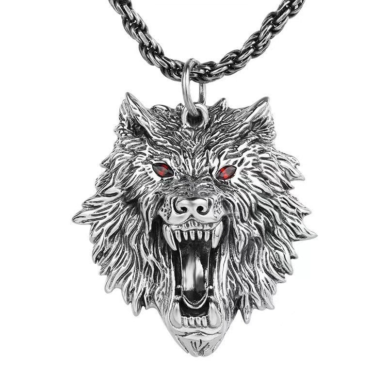 925 Silver Wolf Pendant – Symbol of Strength & Freedom for Men | T&P Men’s Vault