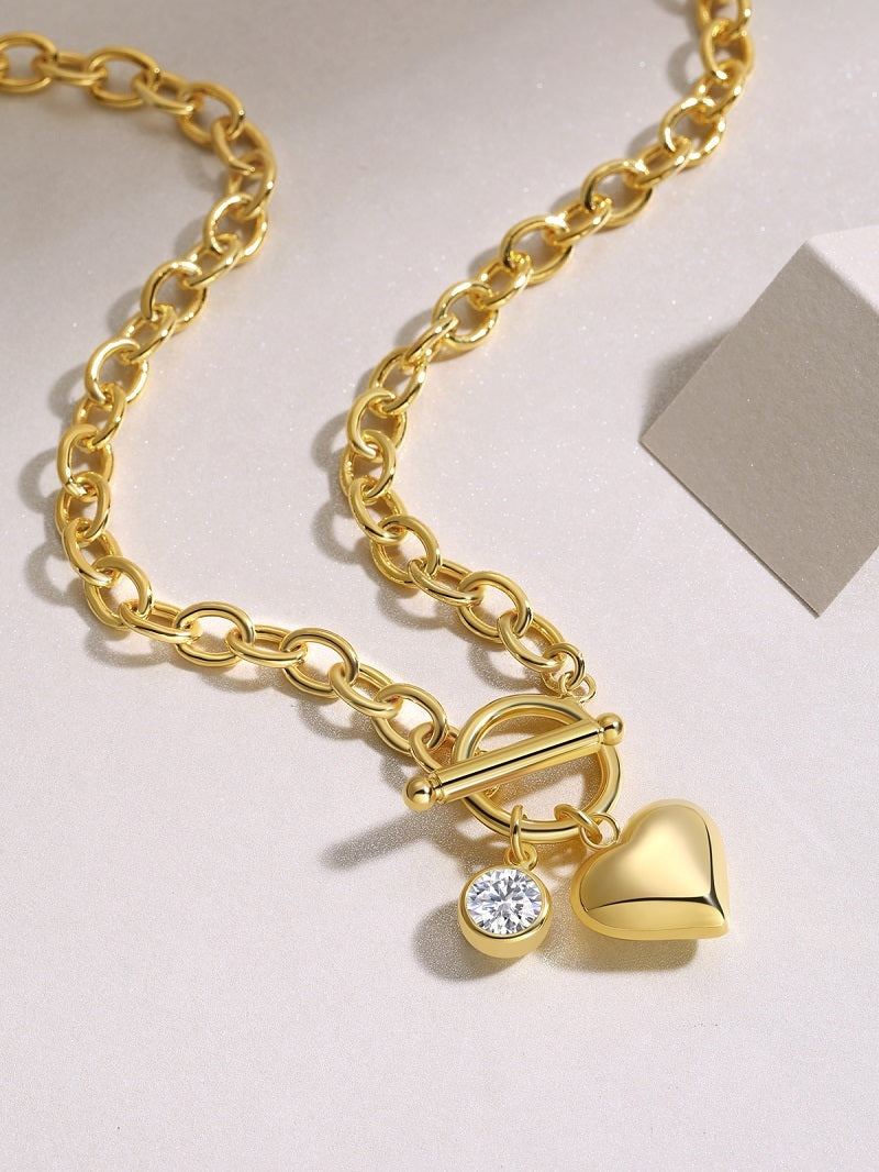 Meteor Wish – Luxury Gold Heart & Moissanite Pendant Necklace