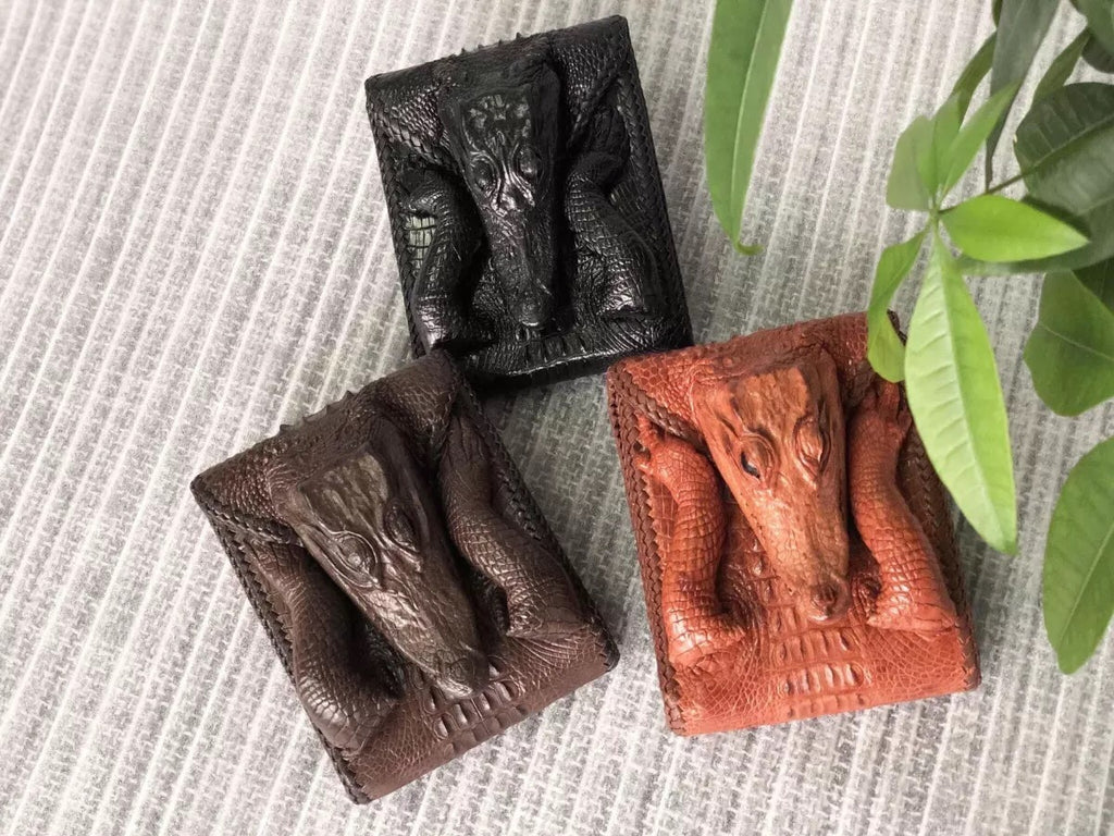 Luxury Dragon Embossed Leather Wallet – Handcrafted Men’s Statement Piece