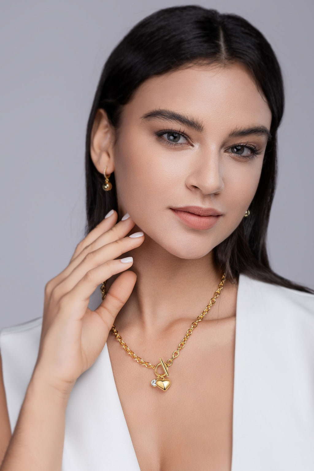 Meteor Wish – Luxury Gold Heart & Moissanite Pendant Necklace