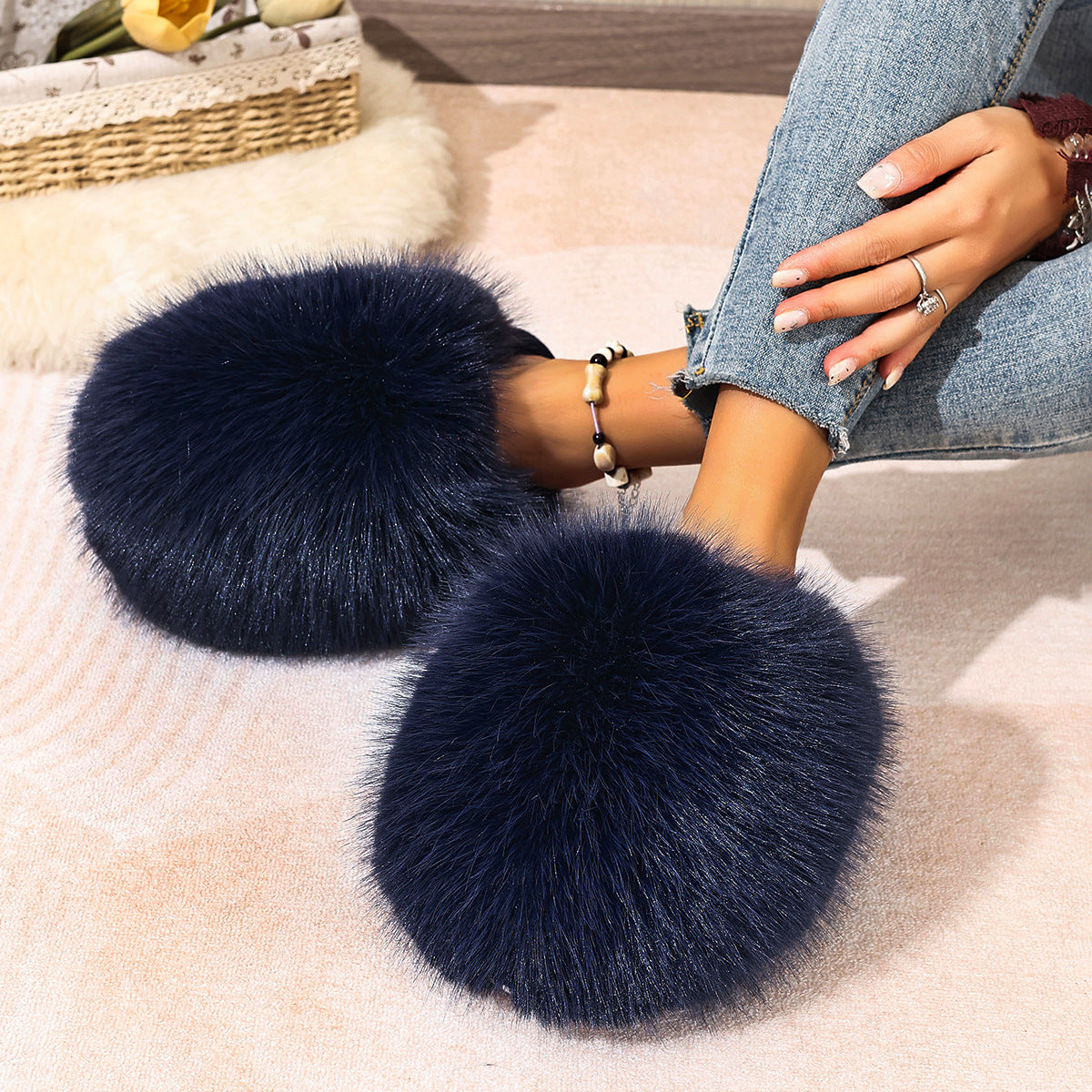 T&P Fluffy Fur Slippers – WOMEN Cozy Home Slippers