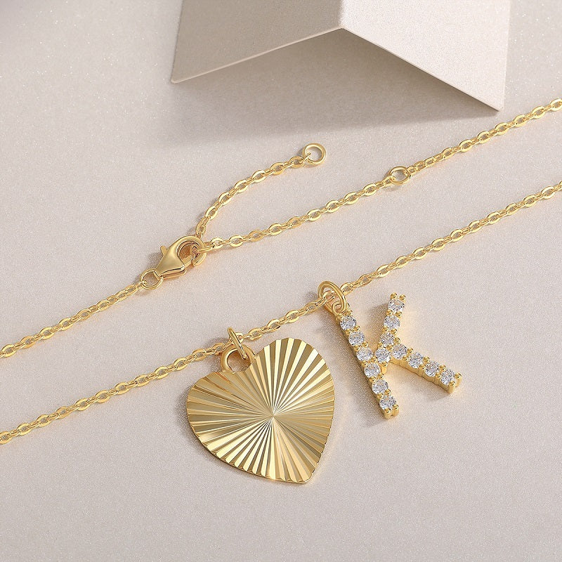 Heart Secret – Luxury Gold & Moissanite Pendant Necklace for Women