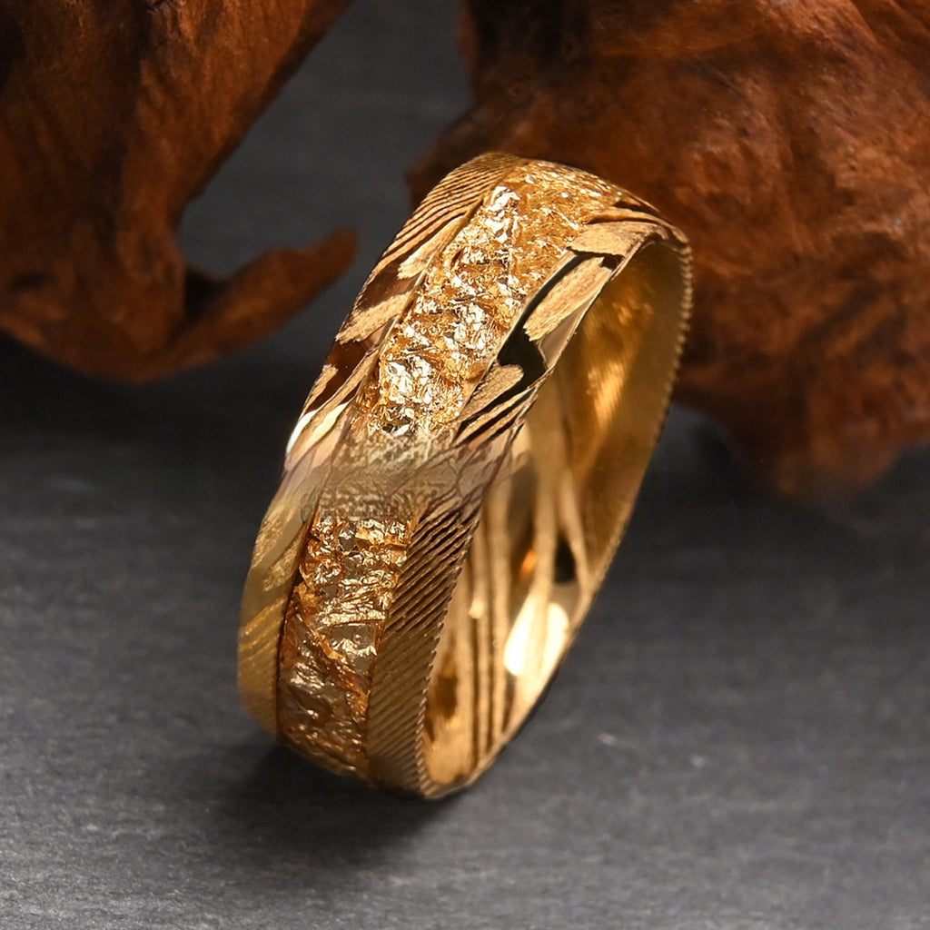 Luxury Damascus Steel Gold Foil Inlaid Ring – Men’s Statement Jewelry