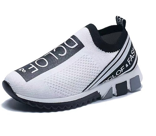 T&P AirWeave Sneakers – Women’s Breathable Slip-On Shoes