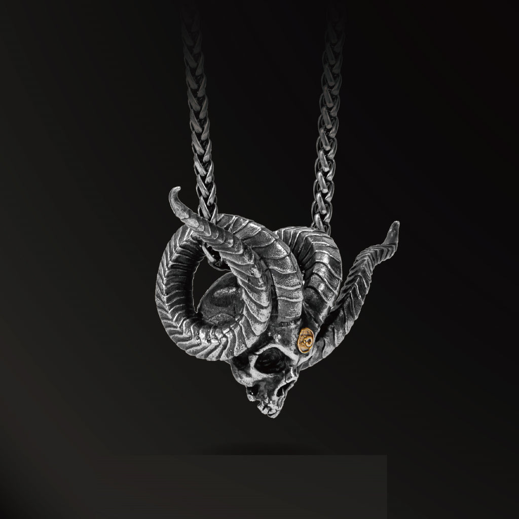 Horned Skull Pendant – 925 Silver & 18K Gold Inlay | T&P Masterpiece Edition