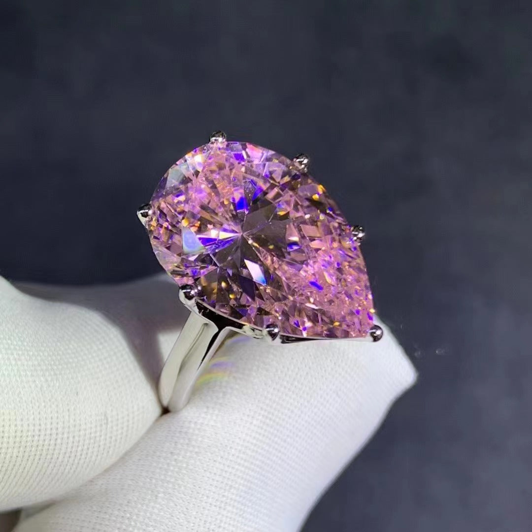 Luxury 8-Carat Teardrop Diamond-Cut Ring – High Carbon Sparkle Statement Jewelry