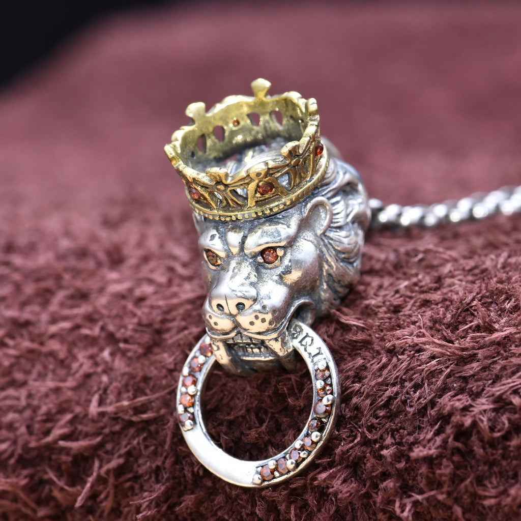 King’s Lion Pendant – 925 Silver Crown Necklace for Men | T&P Men’s Vault